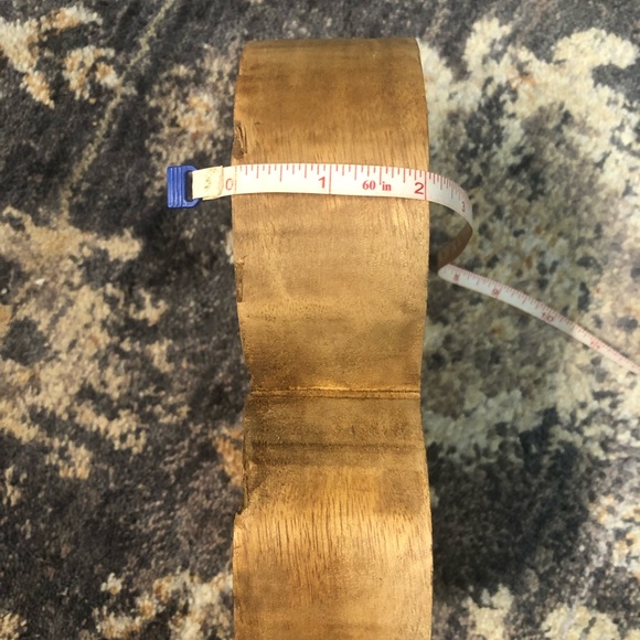 Wooden Decorative B Initial with Floral Details - Picture 4 of 7